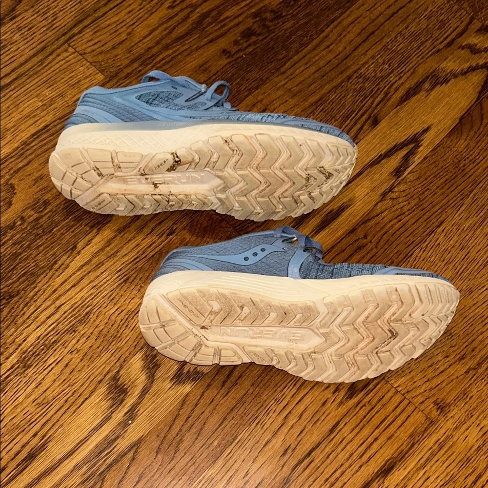 Saucony Women's Sky Blue Running Sneakers Women’s Size 8 Running Sneakers Shoes